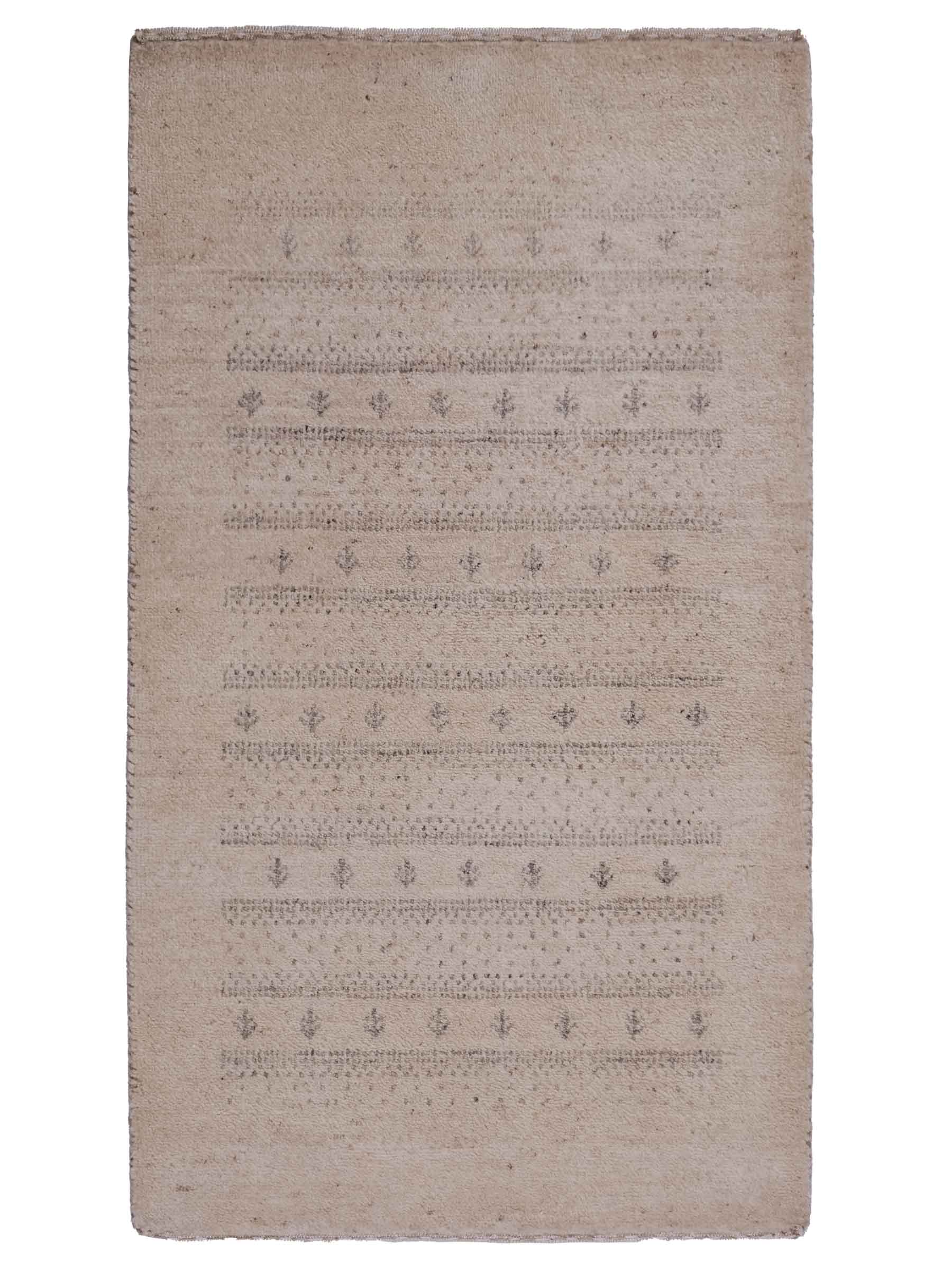 Handgeknüpfter Indo Loribaft Orientteppich von Khademi aus Wolle, cremeweiß. Geometrisches Nomaden-Design. Von Hand geknüpft in Indien. Größe: 94x61cm. Teppichnummer: KB4-1726. Verkauf durch Jupiter Intl.