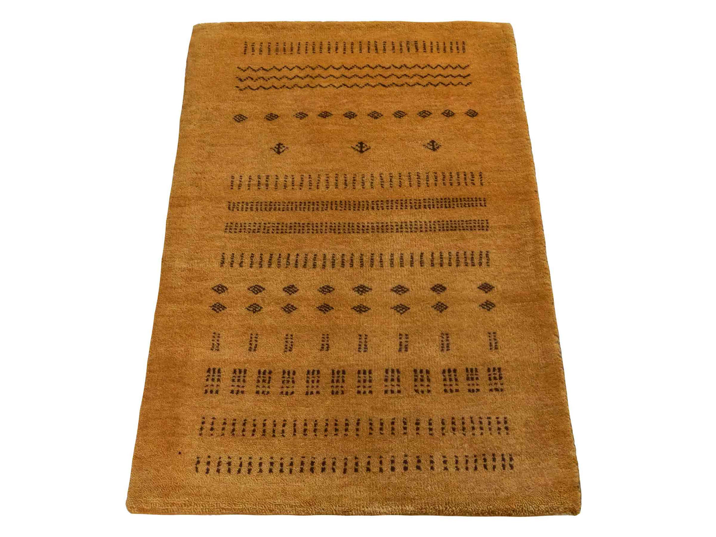 Handgeknüpfter Indo Loribaft Orientteppich von Khademi aus Wolle, gold. Geometrisches Nomaden-Design. Von Hand geknüpft in Indien. Größe: 94x62cm. Teppichnummer: KB4-1765. Verkauf durch Jupiter Intl.