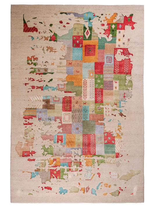 Handgeknüpfter Indo Loribaft Orientteppich von Khademi aus Wolle mit Bambusseide, cremeweiß, beige, mehrfarbig. Abstraktes Nomaden-Design. Von Hand geknüpft in Indien. Größe: 247x169cm. Teppichnummer: KB4-1708. Verkauf durch Jupiter Intl.