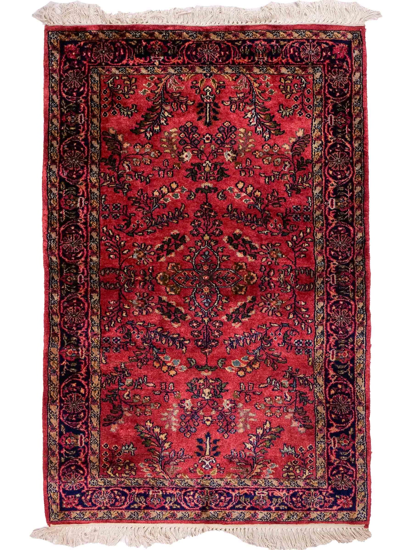 Feiner, handgeknüpfter Indo Sarough Orientteppich aus Wolle von Khademi. Größe: 159 x 91 cm. Farbe: Rot Verkauf durch JUPITER Intl.