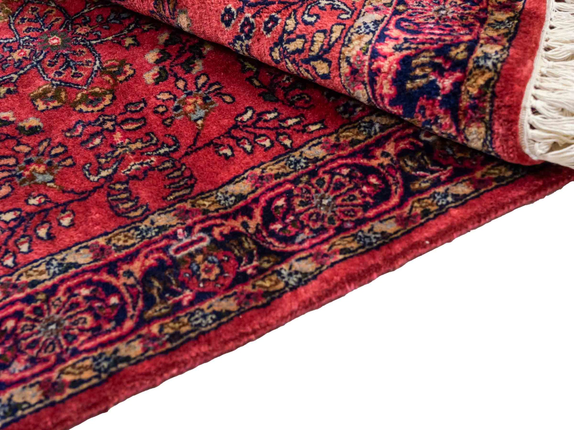 Feiner, handgeknüpfter Indo Sarough Orientteppich aus Wolle von Khademi. Größe: 159 x 91 cm. Farbe: Rot Verkauf durch JUPITER Intl.
