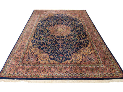 Feiner, handgeknüpfter Indo Täbriz Orientteppich aus Wolle von Khademi. Größe: 290 x 200 cm. Farbe: Blau, beige, braun. Verkauf durch JUPITER Intl.