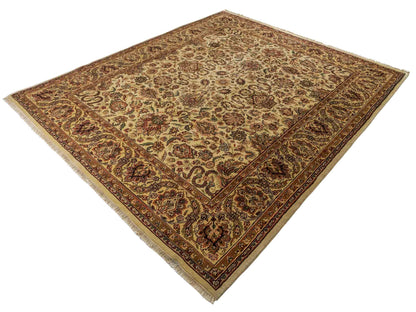 Feiner, handgeknüpfter Indo Täbriz Orientteppich aus Wolle von Khademi. Größe: 301 x 245 cm. Farbe: Cremeweiß, beige. Verkauf durch JUPITER Intl.