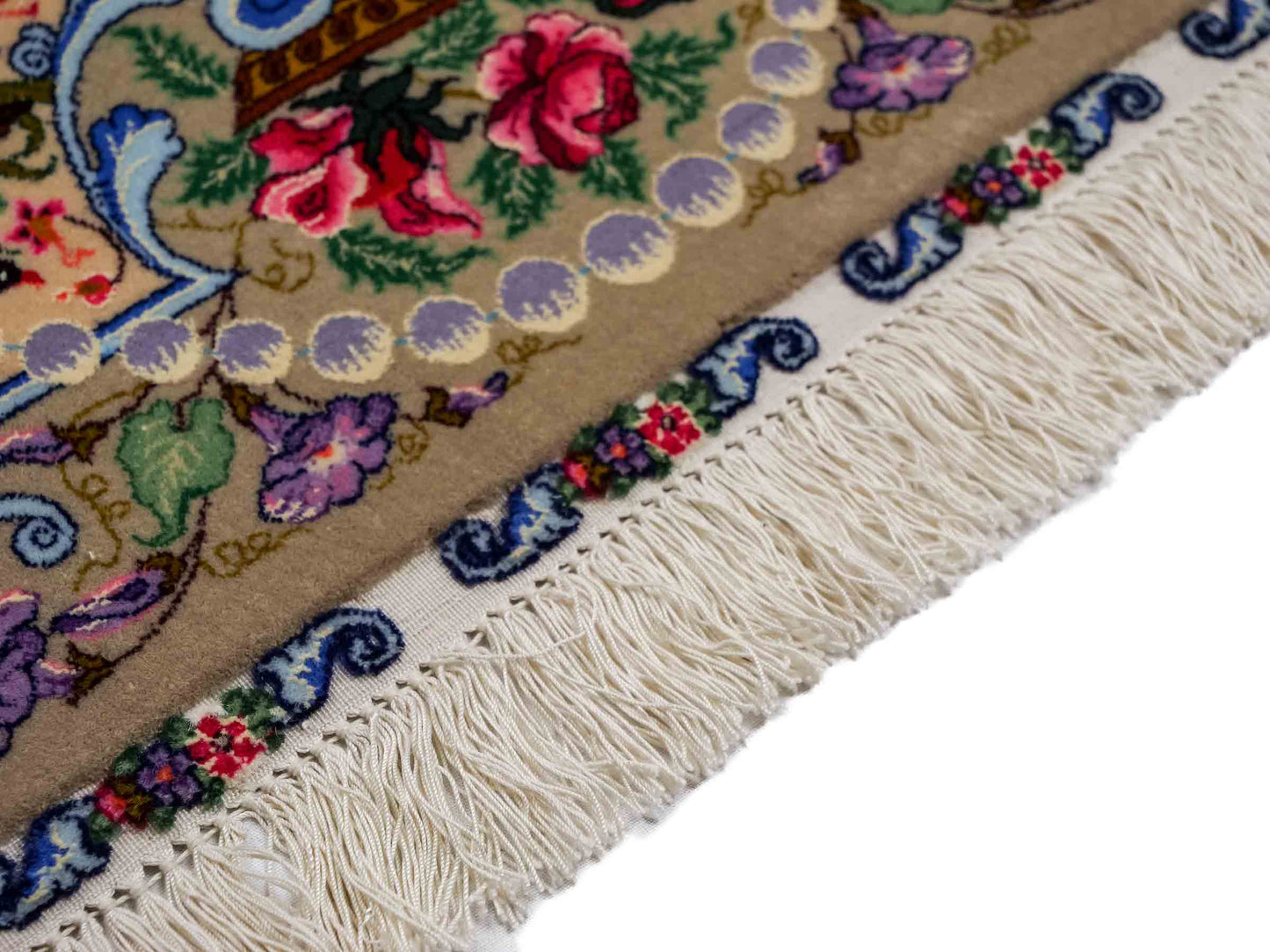 Sehr feiner, handgeknüpfter Khademi Orientteppich mit Isfahan Design aus Wolle und Seide, grau. 190x123 cm. Vertrieb durch Jupiter Intl.