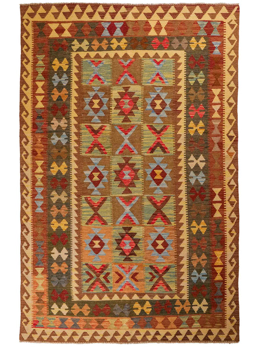Handgefertigter Kelim Afghan Teppich aus Wolle von Khademi. Größe 237 x 163 cm. Farbe: Beige, braun, grün. Verkauf durch JUPITER Intl.