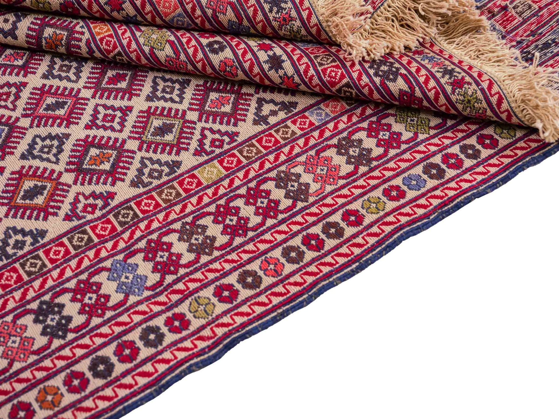 Handgefertigter Kelim Afghan Teppich aus Wolle von Khademi. Größe 138 x 90 cm. Farbe: Beige, rot, blau. Verkauf durch JUPITER Intl.