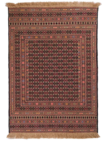 Handgefertigter Kelim Afghan Teppich aus Wolle von Khademi. Größe 140 x 99 cm. Farbe: Beige, rot, schwarz. Verkauf durch JUPITER Intl.
