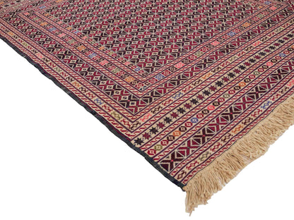 Handgewebter Kelim Afghan Teppich aus Wolle von Khademi. Größe 140 x 99 cm. Farbe: Beige, rot, schwarz. Verkauf durch JUPITER Intl.