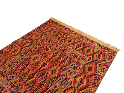 Handgewebter Kelim Afghan Teppich aus Wolle von Khademi. Größe 186 x 146 cm. Farbe: Gold, gelb, rot. Verkauf durch JUPITER Intl.