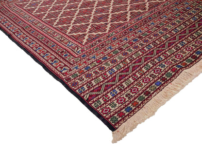 Handgefertigter Kelim Afghan Teppich aus Wolle von Khademi. Größe 193 x 130 cm. Farbe: Beige, rot, blau. Verkauf durch JUPITER Intl.