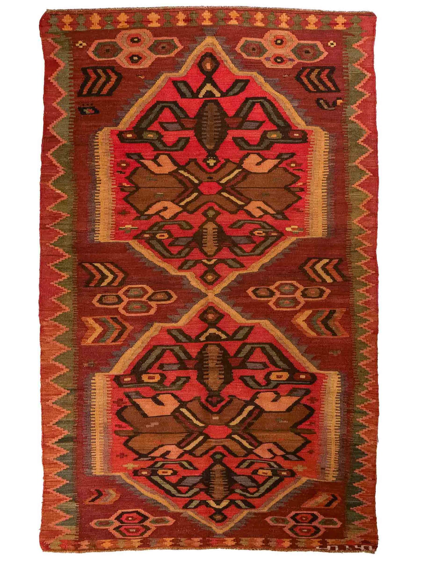 Antiker, handgeknüpfter, kaukasischer Kelim aus Wolle von Khademi. Farbe: Braun, beige, gelb,  orange, grün. Größe: 263 x 126 cm. Verkauf durch JUPITER Intl.