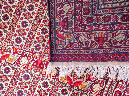 Feiner, handgeknüpfter Afghan Khal Mohammadi Orientteppich aus reiner Wolle mit Allover-Muster von Khademi. Größe: 300 x 205 cm. Farbe: Creme, rot. RB3-1J. Ursprung: Afghanistan. Verkauf durch JUPITER Intl.
