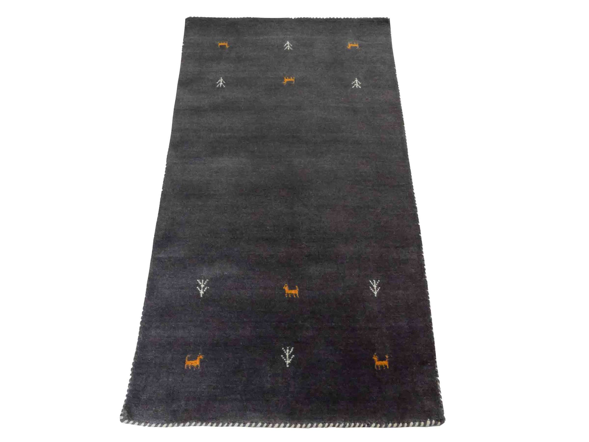 Moderner, Handloom Lori Gabbeh Orientteppich von Khademi aus Wolle, grau. Nomaden-Design. Produziert in Indien. Größe: 146x80cm. Teppichnummer: KB4-1536. Verkauf durch Jupiter Intl.