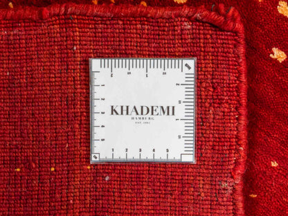 Moderner, Handloom Lori Gabbeh Orientteppich von Khademi aus Wolle, rot. Geometrisches Nomaden-Design. Produziert in Indien. Größe: 146x88cm. Teppichnummer: KB4-1514. Verkauf durch Jupiter Intl.