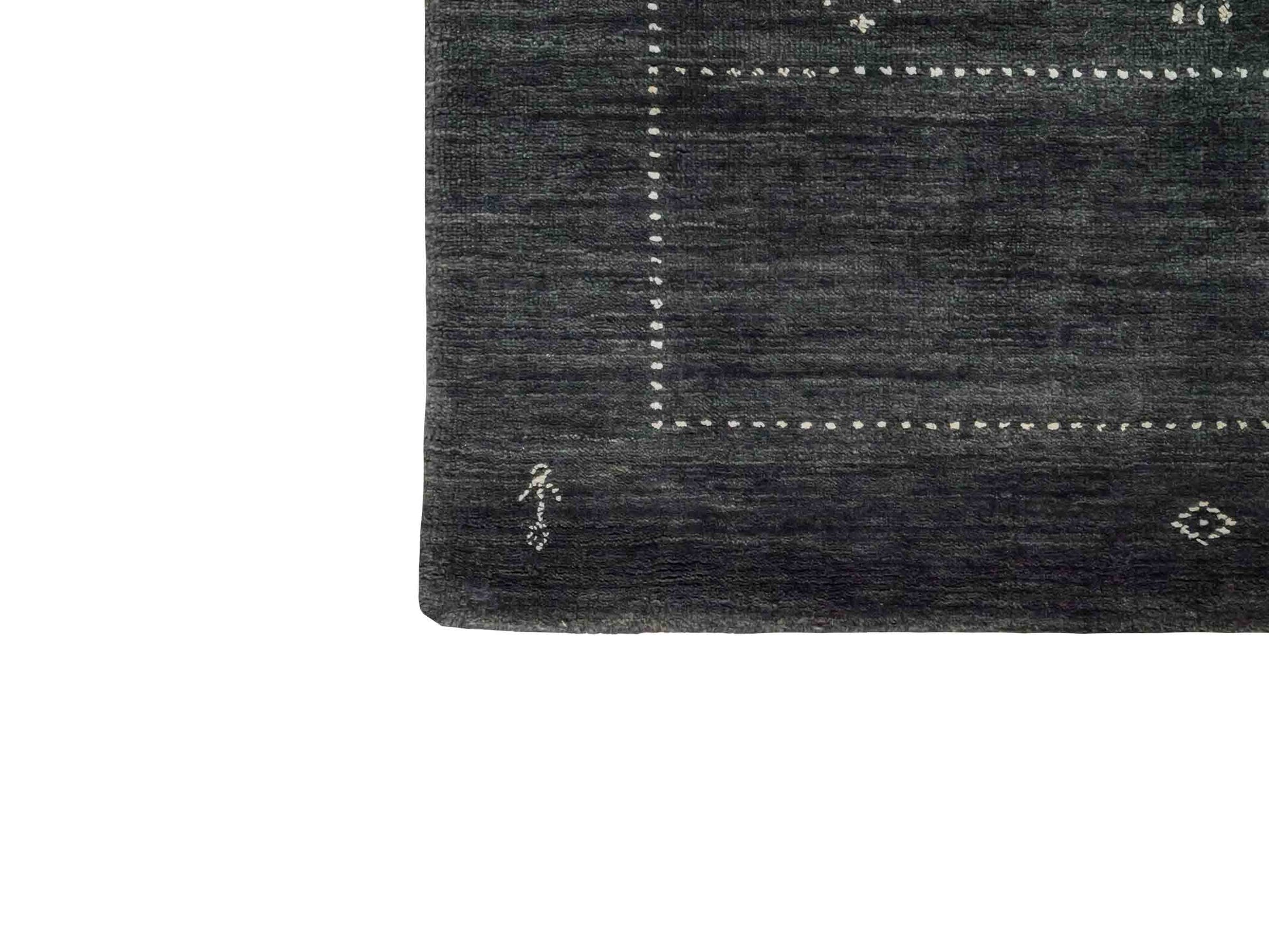 Moderner, Handloom Lori Gabbeh Orientteppich von Khademi aus Wolle, anthrazit. Geometrisches Nomaden-Design. Produziert in Indien. Größe: 150x91cm. Teppichnummer: KB4-1551. Verkauf durch Jupiter Intl.