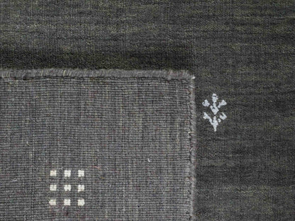 Moderner, Handloom Lori Gabbeh Orientteppich von Khademi aus Wolle, grau. Geometrisches Nomaden-Design. Produziert in Indien. Größe: 151x90cm. Teppichnummer: KB4-1553. Verkauf durch Jupiter Intl.