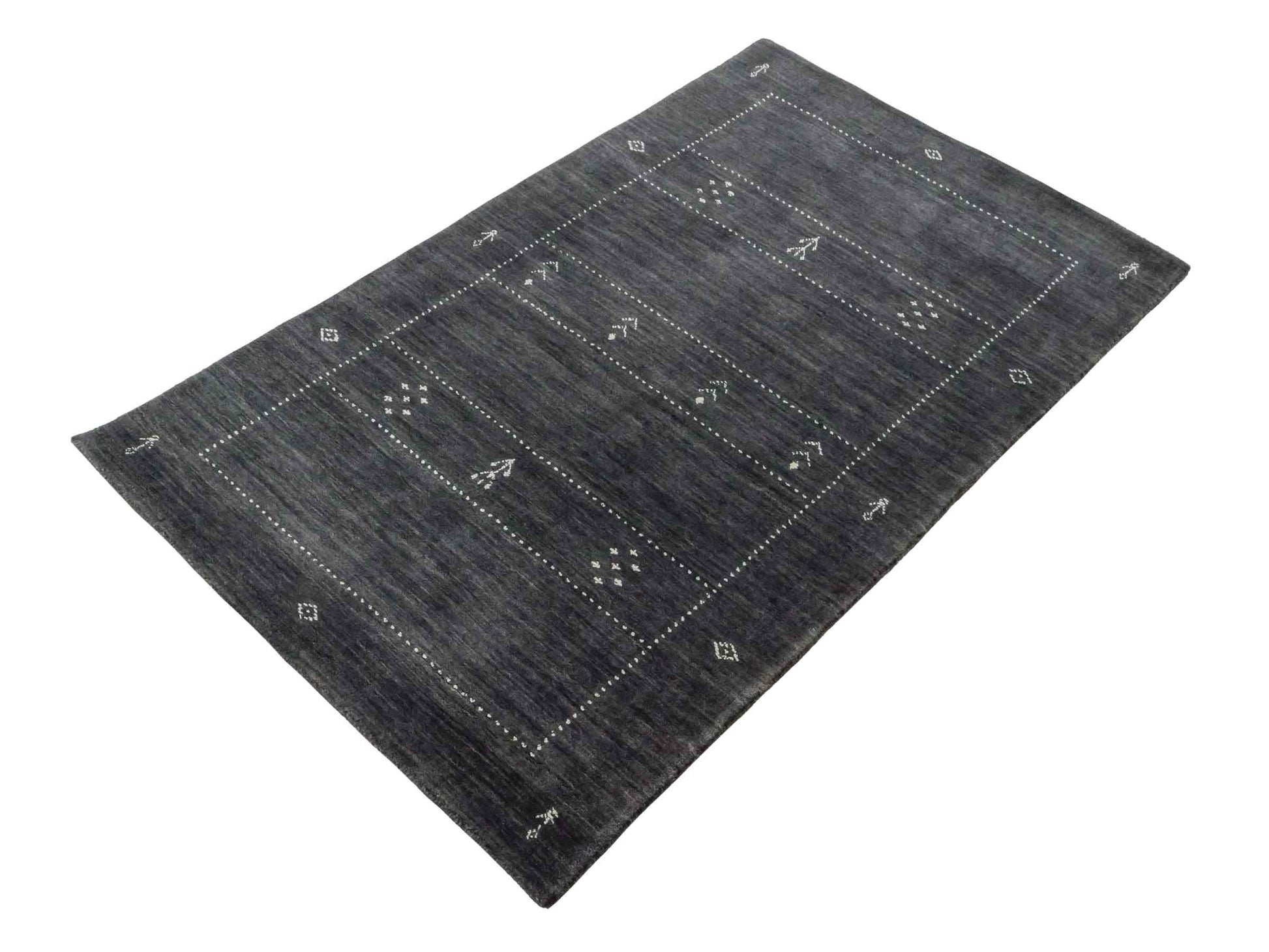 Moderner, Handloom Lori Gabbeh Orientteppich von Khademi aus Wolle, anthrazit. Geometrisches Nomaden-Design. Produziert in Indien. Größe: 151x93cm. Teppichnummer: KB4-1555. Verkauf durch Jupiter Intl.