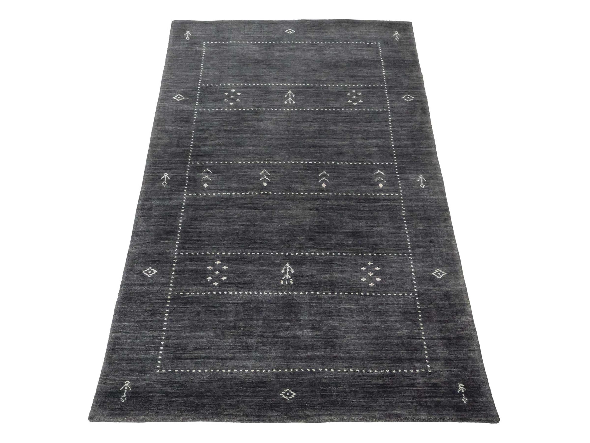 Moderner, Handloom Lori Gabbeh Orientteppich von Khademi aus Wolle, anthrazit. Nomaden-Design. Produziert in Indien. Größe: 152x92cm. Teppichnummer: KB4-1543. Verkauf durch Jupiter Intl.