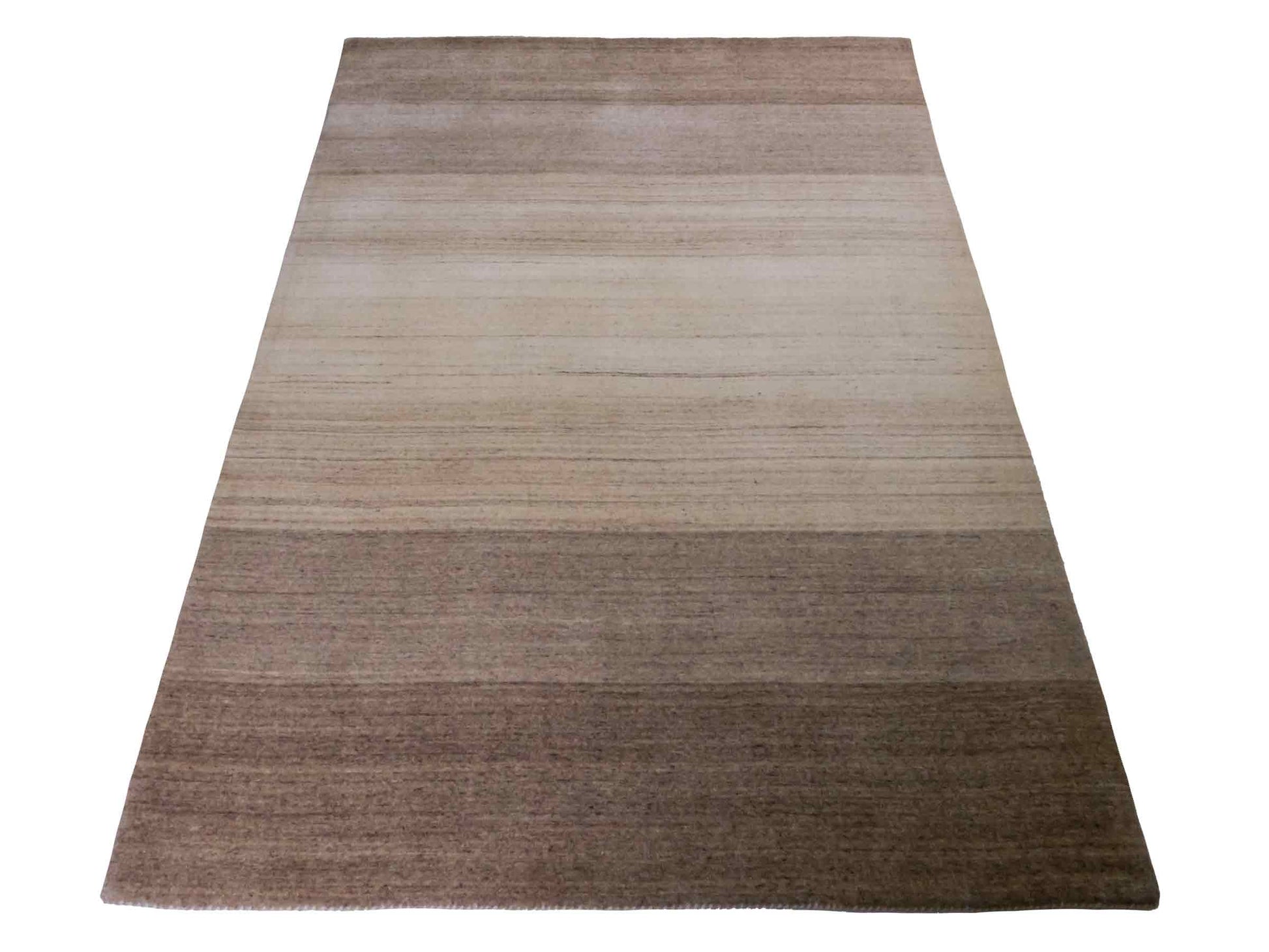 Moderner, Handloom Lori Gabbeh Orientteppich von Khademi aus Wolle, cremeweiß, beige, braun. Geometrisches Nomaden-Design. Produziert in Indien. Größe: 199x139cm. Teppichnummer: KB4-1791. Verkauf durch Jupiter Intl.