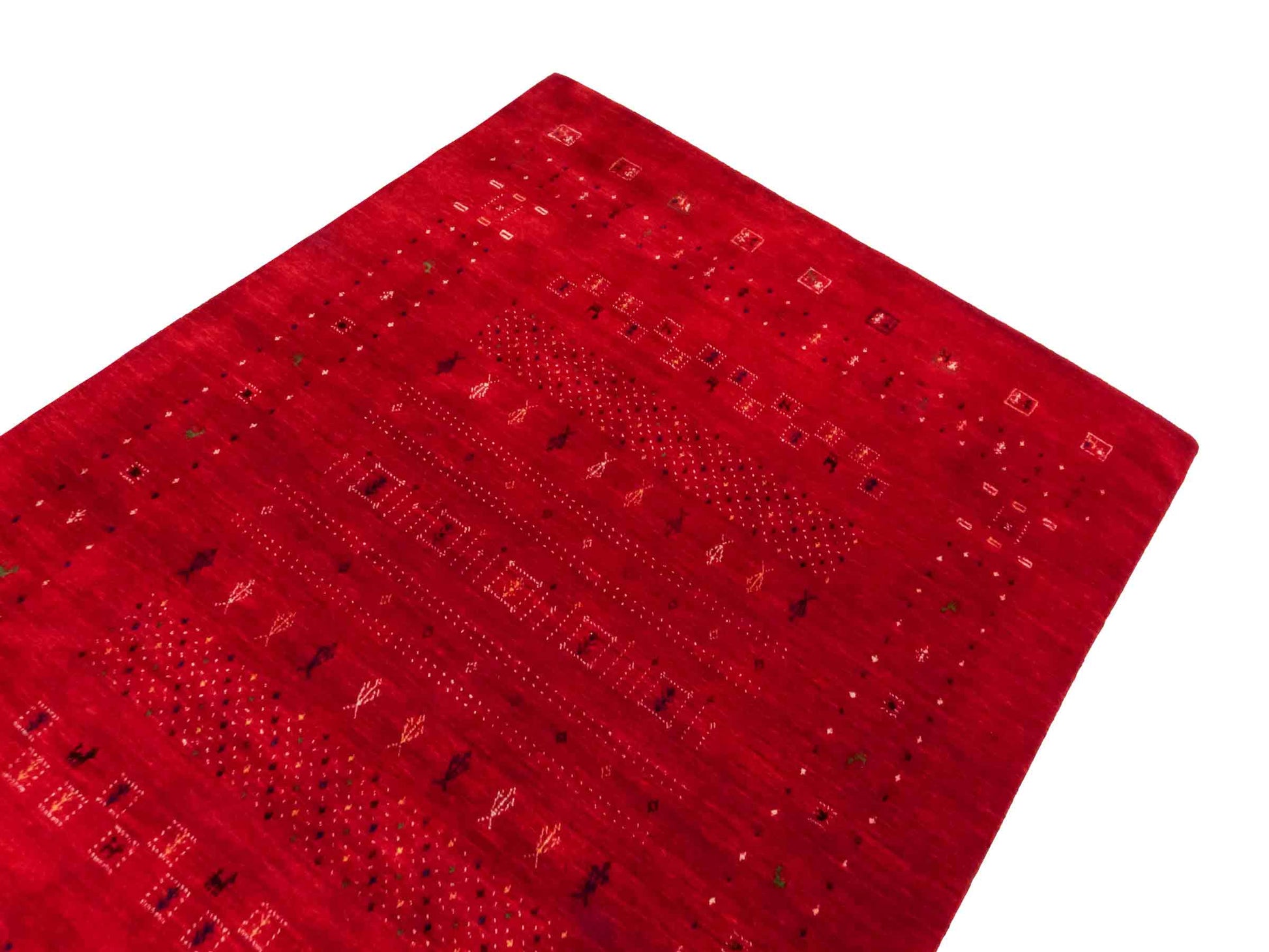 Moderner, Handloom Lori Gabbeh Orientteppich von Khademi aus Wolle, rot. Geometrisches Nomaden-Design. Produziert in Indien. Größe: 199x140cm. Teppichnummer: KB4-1779. Verkauf durch Jupiter Intl.