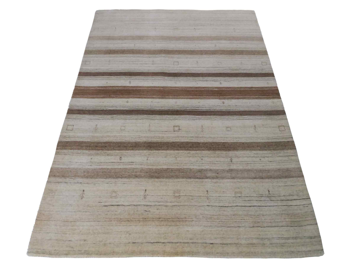 Moderner, Handloom Lori Gabbeh Orientteppich von Khademi aus Wolle, braun, beige, cremeweiß. Geometrisches Nomaden-Design. Produziert in Indien. Größe: 200x132cm. Teppichnummer: KB4-1774. Verkauf durch Jupiter Intl.