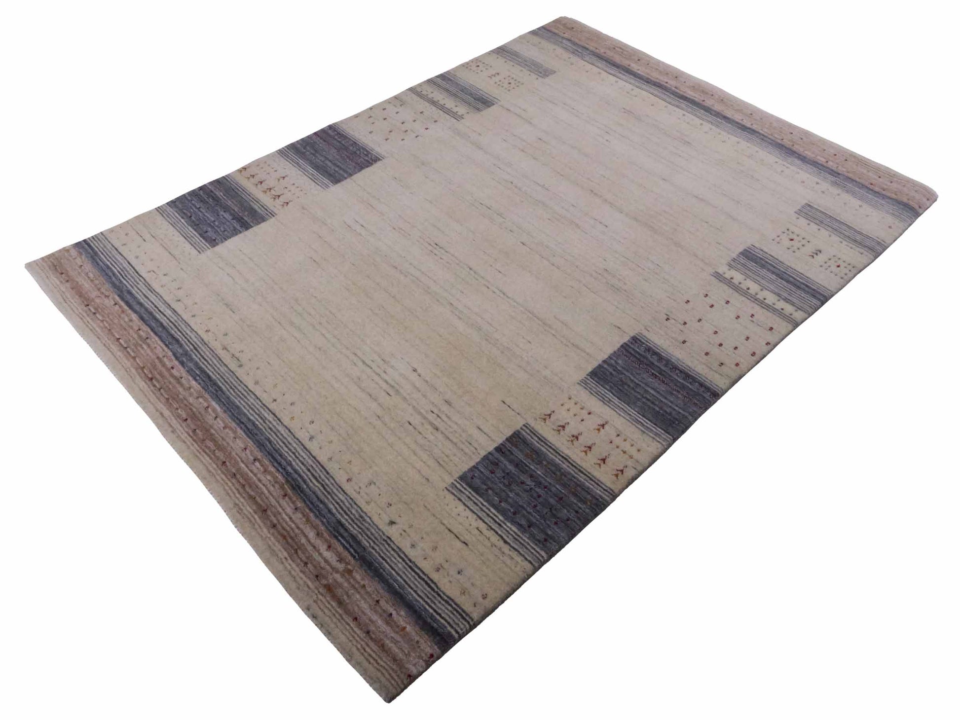Moderner, Handloom Lori Gabbeh Orientteppich von Khademi aus Wolle, cremeweiß, blau. Geometrisches Nomaden-Design. Produziert in Indien. Größe: 200x141cm. Teppichnummer: KB4-1792. Verkauf durch Jupiter Intl.