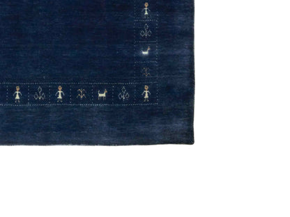 Moderner, Handloom Lori Gabbeh Orientteppich von Khademi aus Wolle, blau, navy. Geometrisches Nomaden-Design. Produziert in Indien. Größe: 201x138cm. Teppichnummer: KB4-1783. Verkauf durch Jupiter Intl.