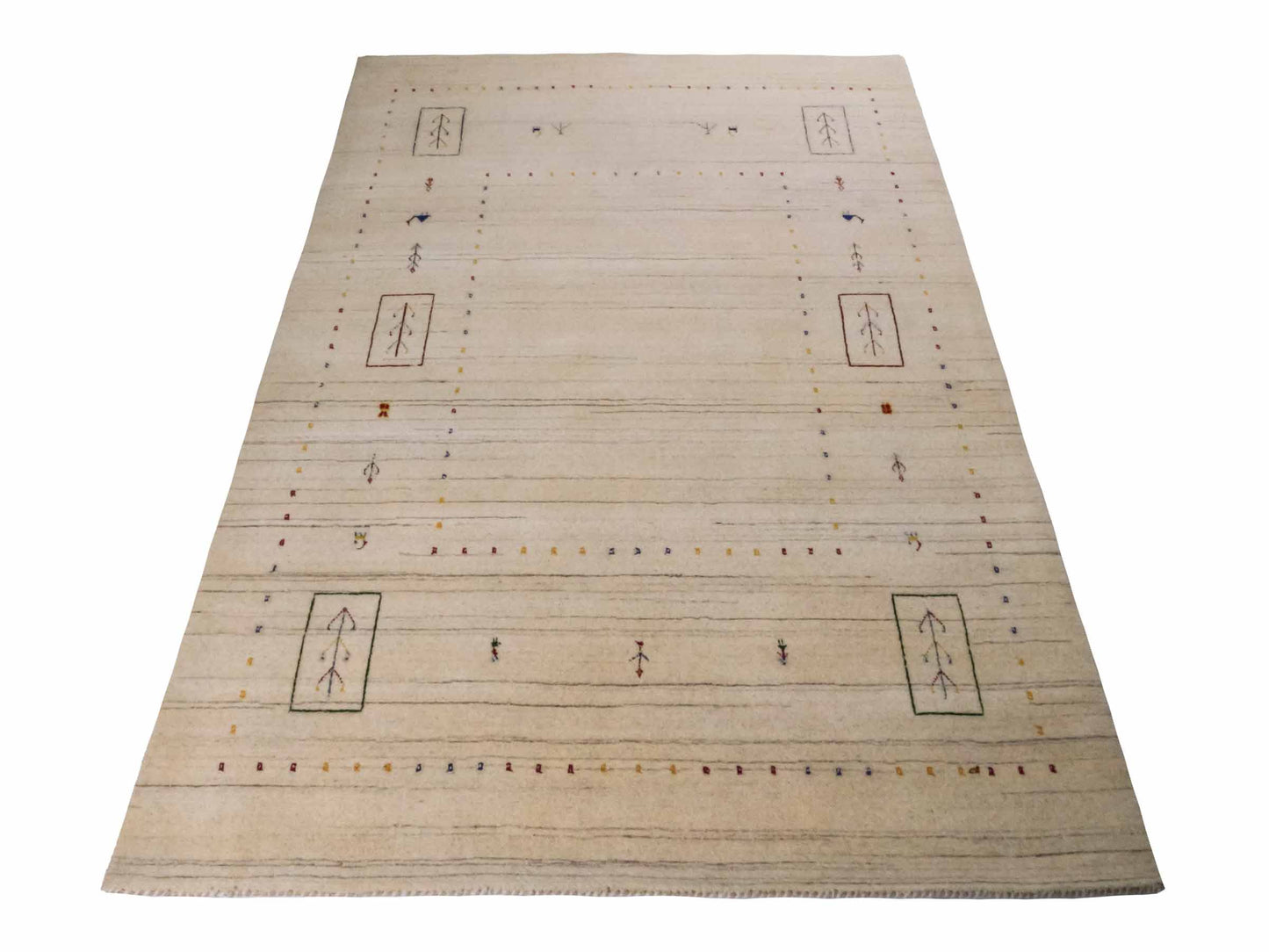 Moderner, Handloom Lori Gabbeh Orientteppich von Khademi aus Wolle, cremeweiß. Geometrisches Nomaden-Design. Produziert in Indien. Größe: 201x139cm. Teppichnummer: KB4-1776. Verkauf durch Jupiter Intl.