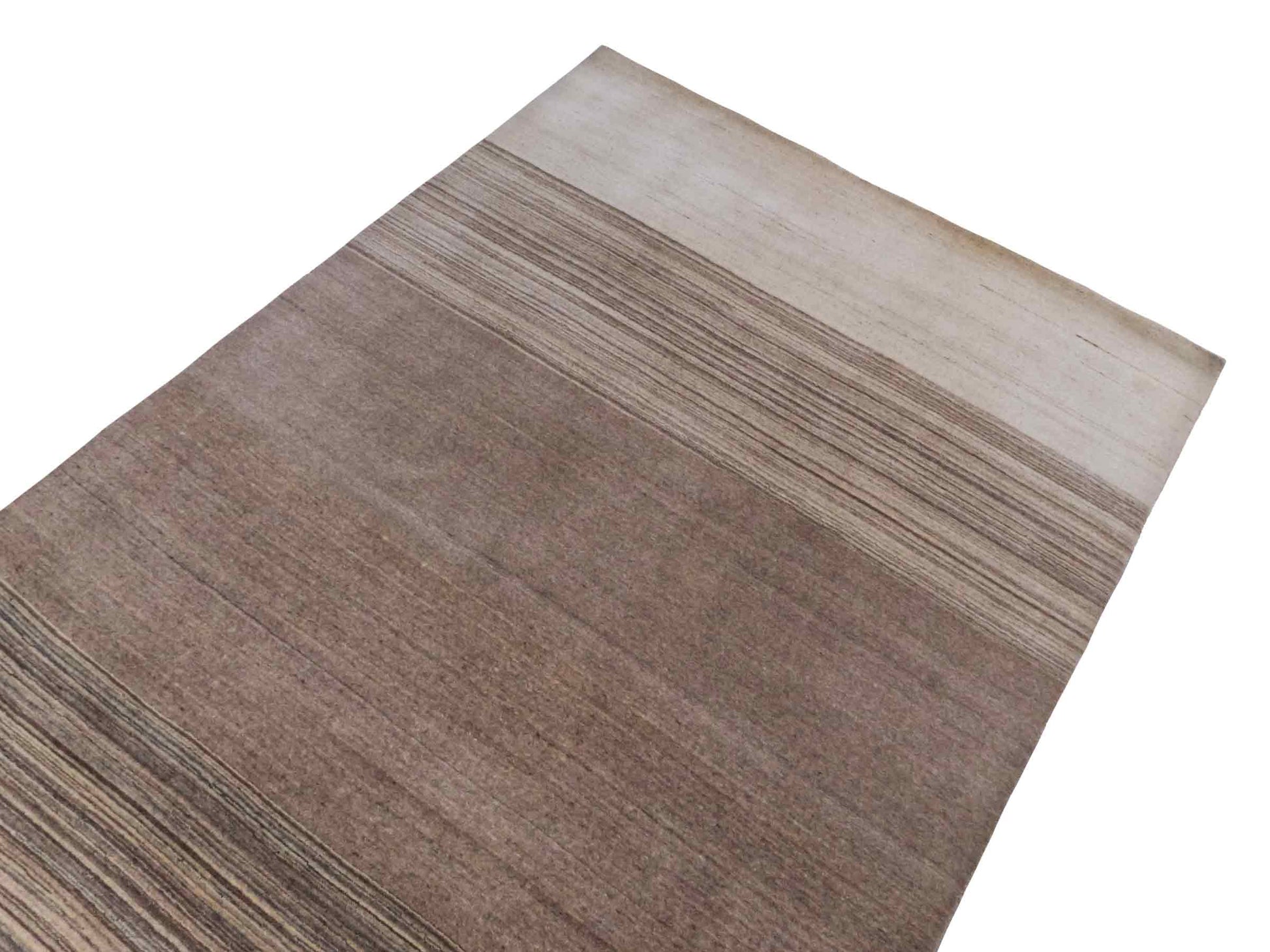 Moderner, Handloom Lori Gabbeh Orientteppich von Khademi aus Wolle, cremeweiß, beige. Geometrisches Nomaden-Design. Produziert in Indien. Größe: 201x142cm. Teppichnummer: KB4-1788. Verkauf durch Jupiter Intl.