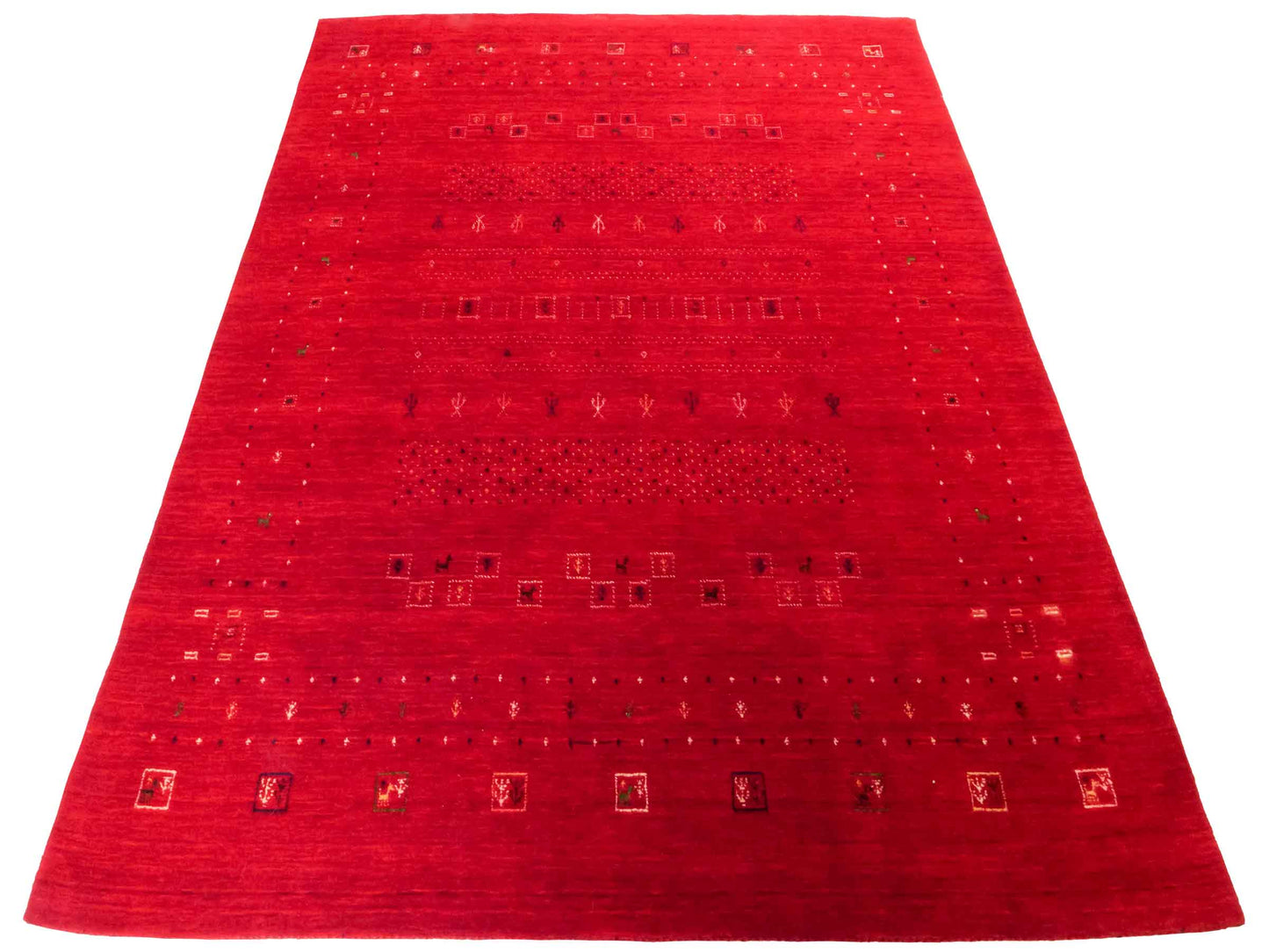 Moderner, Handloom Lori Gabbeh Orientteppich von Khademi aus Wolle, rot. Geometrisches Nomaden-Design. Produziert in Indien. Größe: 239x169cm. Teppichnummer: KB4-1820. Verkauf durch Jupiter Intl.