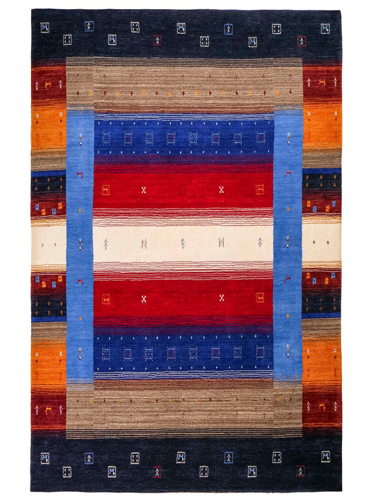 Moderner, Handloom Lori Gabbeh Orientteppich von Khademi aus Wolle, blau, navy, mehrfarbig. Geometrisches Nomaden-Design. Produziert in Indien. Größe: 244x175cm. Teppichnummer: KB4-1817. Verkauf durch Jupiter Intl.