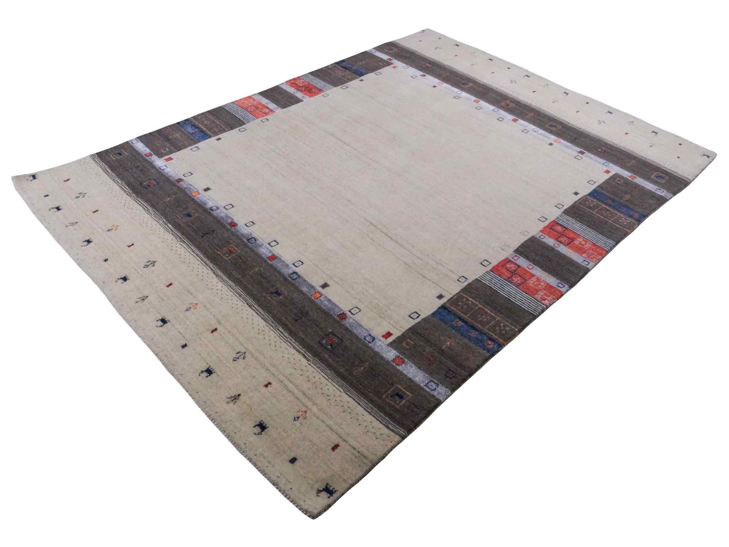 Moderner, Handloom Lori Gabbeh Orientteppich von Khademi aus Wolle mit Bambusseide, cremeweiß, grau, rot, blau. Nomaden-Design. Produziert in Indien. Größe: 240x174cm. Teppichnummer: KB4-1807. Verkauf durch Jupiter Intl.