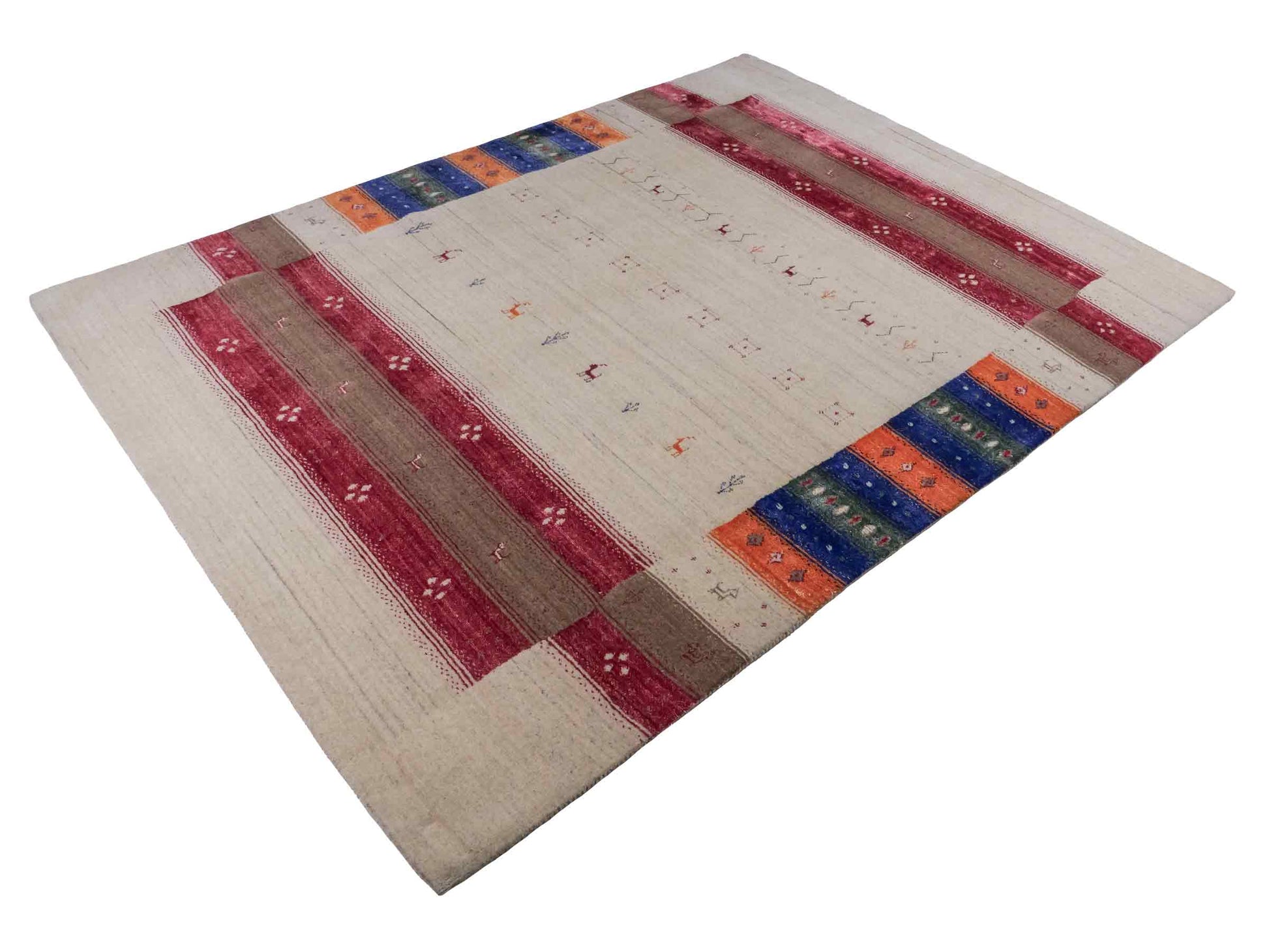 Moderner, Handloom Lori Gabbeh Orientteppich von Khademi aus Wolle mit Bambusseide, cremeweiß, beige, mehrfarbig. Nomaden-Design. Produziert in Indien. Größe: 240x175cm. Teppichnummer: KB4-1822. Verkauf durch Jupiter Intl.