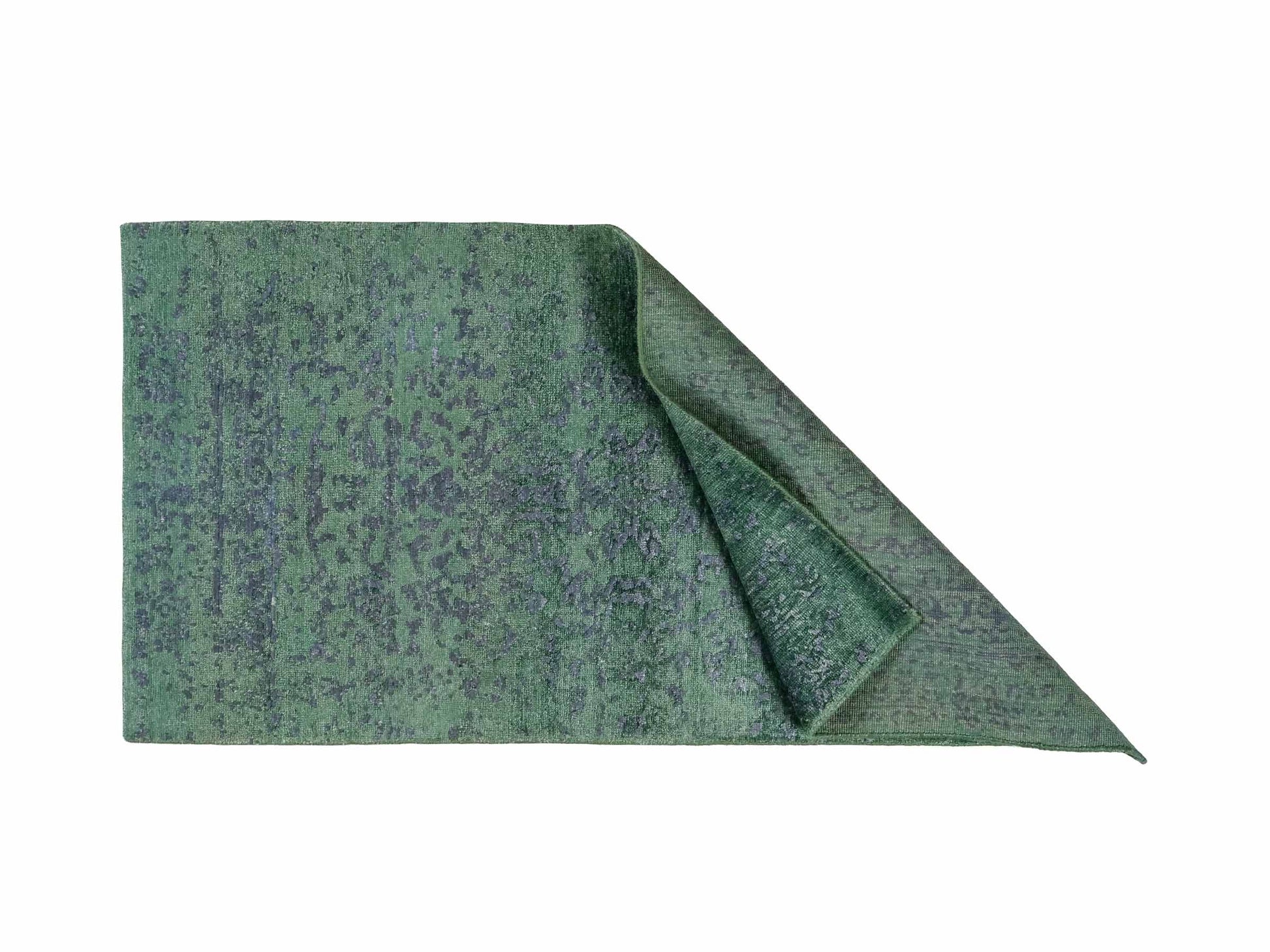Handgeknüpfter Damask Orientteppich von Khademi aus Wolle mit Viskose, grün. Modernes Vintage-Design. Von Hand geknüpft in Indien. Größe: 140x71cm. Teppichnummer: KB4-1627. Verkauf durch Jupiter Intl.