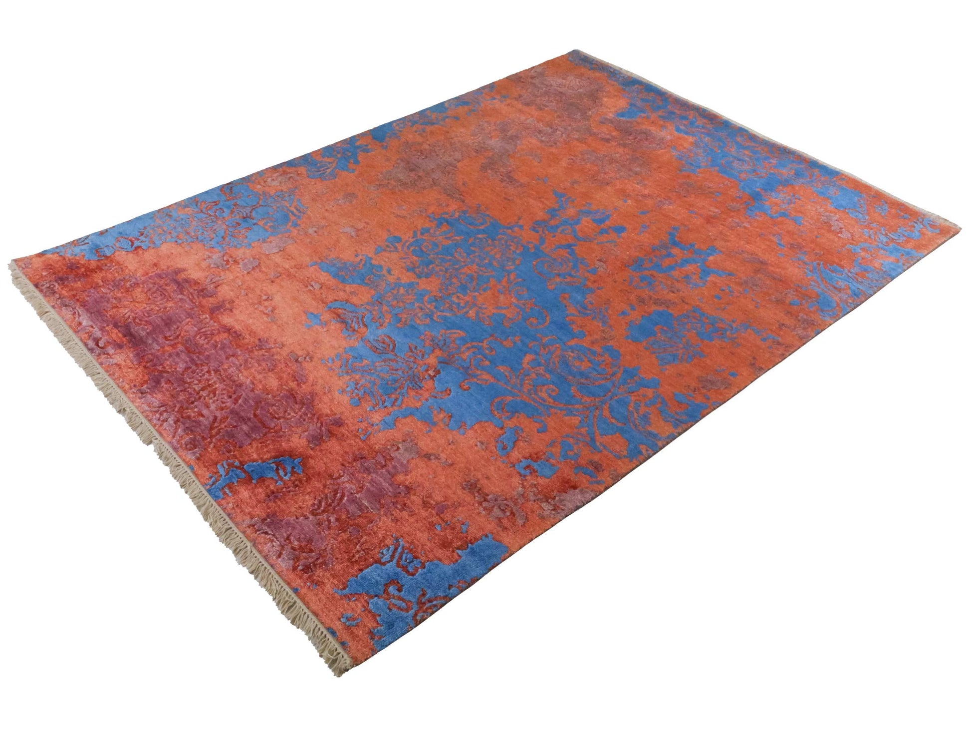 Handgeknüpfter Damask Orientteppich von Khademi aus Wolle mit Viskose, orange, blau. Modernes Vintage-Design. Von Hand geknüpft in Indien. Größe: 200x144cm. Teppichnummer: KB4-1618. Verkauf durch Jupiter Intl.