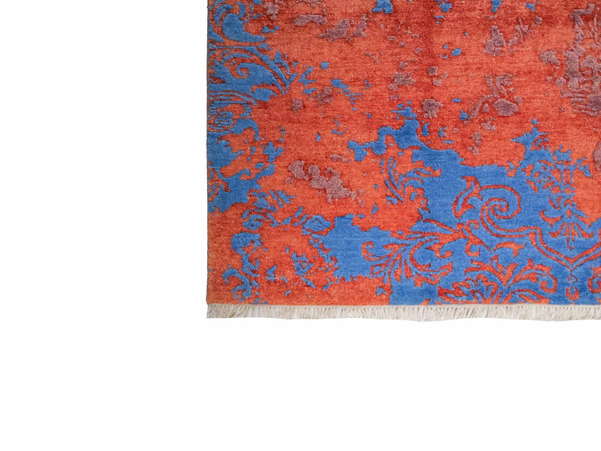Handgeknüpfter Damask Orientteppich von Khademi aus Wolle mit Viskose, orange, blau. Modernes Vintage-Design. Von Hand geknüpft in Indien. Größe: 200x144cm. Teppichnummer: KB4-1618. Verkauf durch Jupiter Intl.