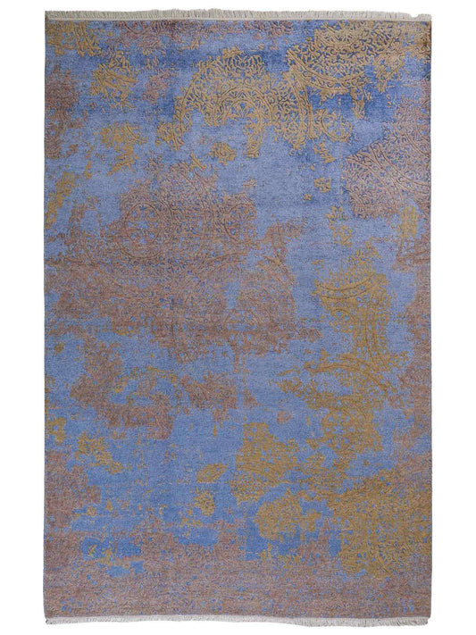 Handgeknüpfter Damask Orientteppich von Khademi aus Wolle mit Viskose, blau, khaki. Modernes Vintage-Design. Von Hand geknüpft in Indien. Größe: 202x144cm. Teppichnummer: KB4-1621. Verkauf durch Jupiter Intl.