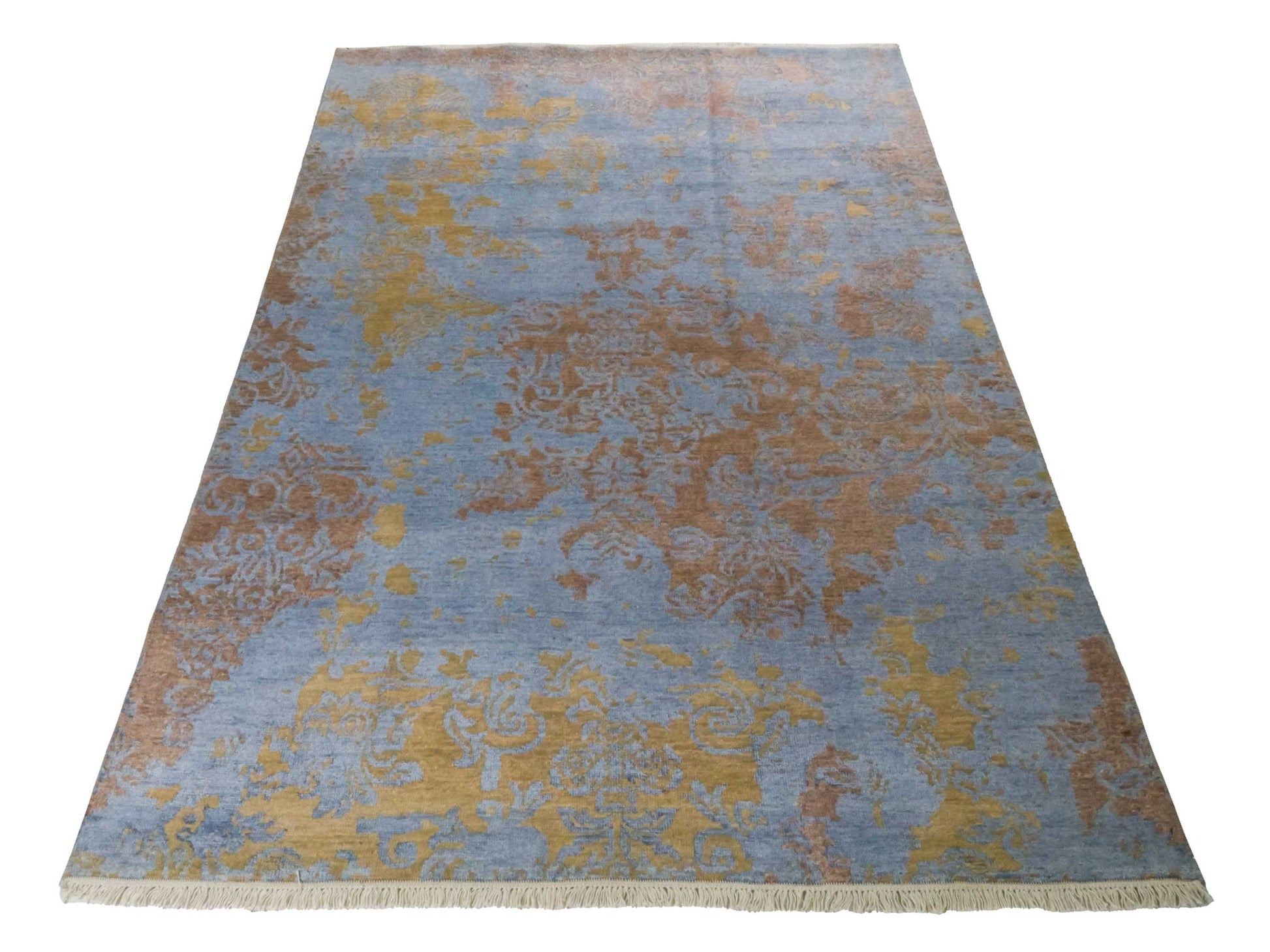 Handgeknüpfter Damask Orientteppich von Khademi aus Wolle mit Viskose, blau, khaki. Modernes Vintage-Design. Von Hand geknüpft in Indien. Größe: 204x145cm. Teppichnummer: KB4-1622. Verkauf durch Jupiter Intl.