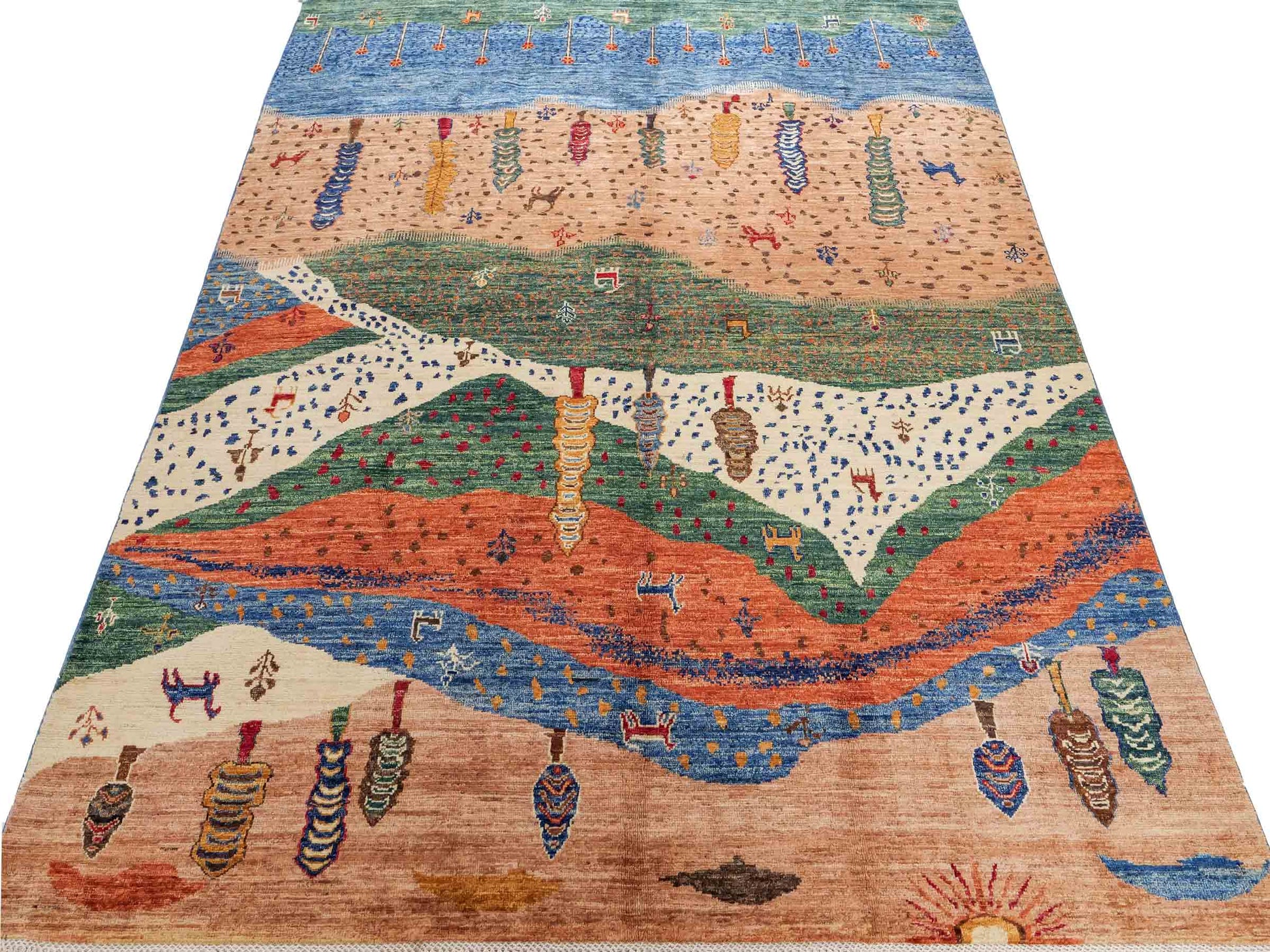 Moderner, handgeknüpfter, afghanischer Design Arijana Orientteppich aus Wolle von Khademi. Größe: 230 x 179 cm. Farbe: Beige, blau, grün. Vertrieb durch JUPITER Intl.