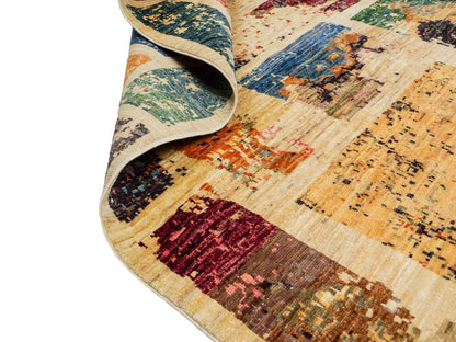 Handgeknüpfter, afghanischer, moderner Design Ziegler Orientteppich aus Wolle von Khademi. Größe: 290 x 201 cm. Farbe: Cremeweiß, beige. Verkauf durch JUPITER Intl.