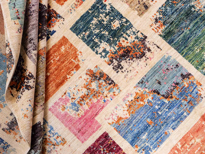 Handgeknüpfter, afghanischer, moderner Design Ziegler Orientteppich aus Wolle von Khademi. Größe: 290 x 201 cm. Farbe: Cremeweiß, beige. Verkauf durch JUPITER Intl.