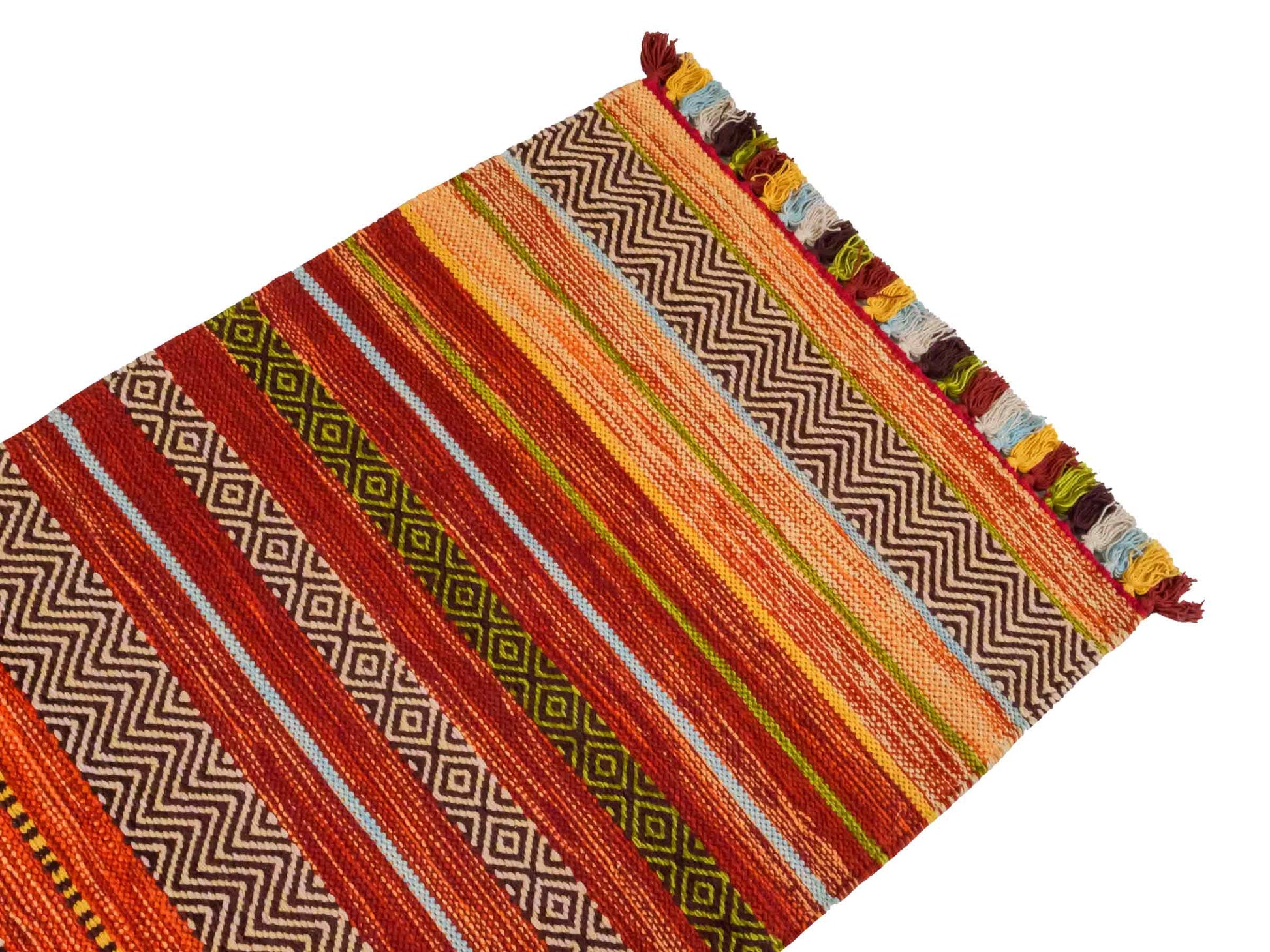 Handgewebter, moderner Indo Kelim Orientteppich von Khademi aus Baumwolle, rot, mehrfarbig. Geometrisches Design. Von Hand gewebt in Indien. Größe: 130x70cm. Teppichnummer: KB4-1646. Verkauf durch Jupiter Intl.