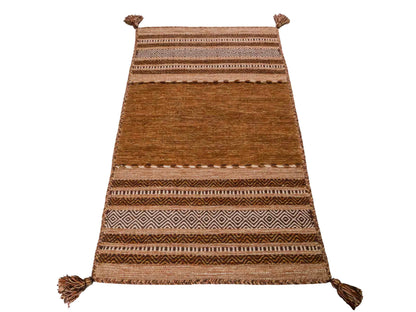 Handgewebter, moderner Indo Kelim Orientteppich von Khademi aus Baumwolle, braun. Geometrisches Design. Von Hand gewebt in Indien. Größe: 150x80cm. Teppichnummer: KB4-1658. Verkauf durch Jupiter Intl.