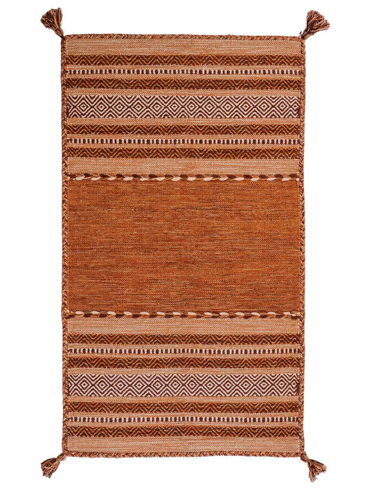 Handgewebter, moderner Indo Kelim Orientteppich von Khademi aus Baumwolle, braun. Geometrisches Design. Von Hand gewebt in Indien. Größe: 150x80cm. Teppichnummer: KB4-1660. Verkauf durch Jupiter Intl.