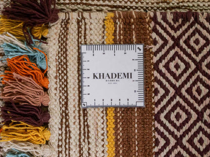 Handgewebter, moderner Indo Kelim Orientteppich von Khademi aus Baumwolle, orange, mehrfarbig. Geometrisches Design. Von Hand gewebt in Indien. Größe: 150x80cm. Teppichnummer: KB4-1651. Verkauf durch Jupiter Intl.