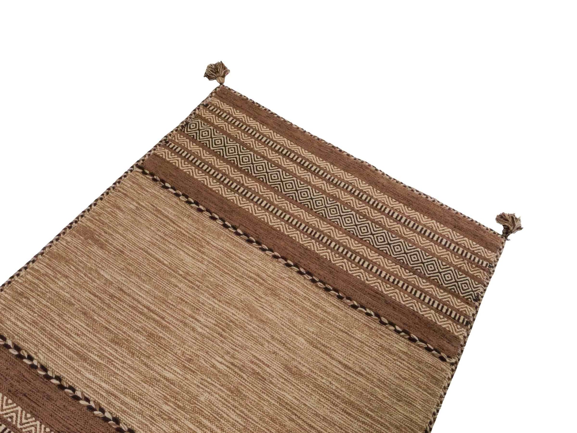 Handgewebter, moderner Indo Kelim Orientteppich von Khademi aus Baumwolle, beige. Geometrisches Design. Von Hand gewebt in Indien. Größe: 170x120cm. Teppichnummer: KB4-1664. Verkauf durch Jupiter Intl.