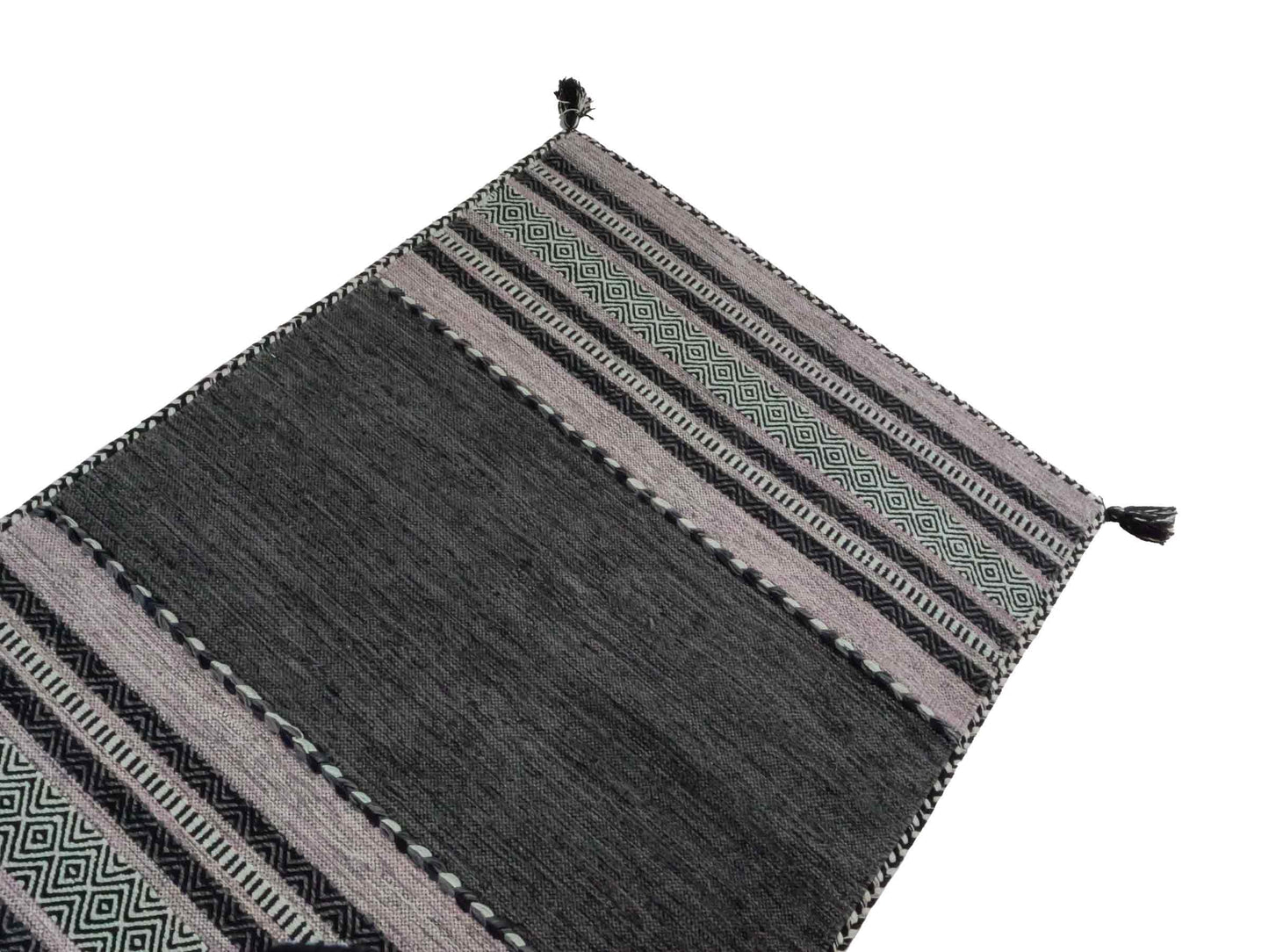 Handgewebter, moderner Indo Kelim Orientteppich von Khademi aus Baumwolle, navy. Geometrisches Design. Von Hand gewebt in Indien. Größe: 170x120cm. Teppichnummer: KB4-1667. Verkauf durch Jupiter Intl.