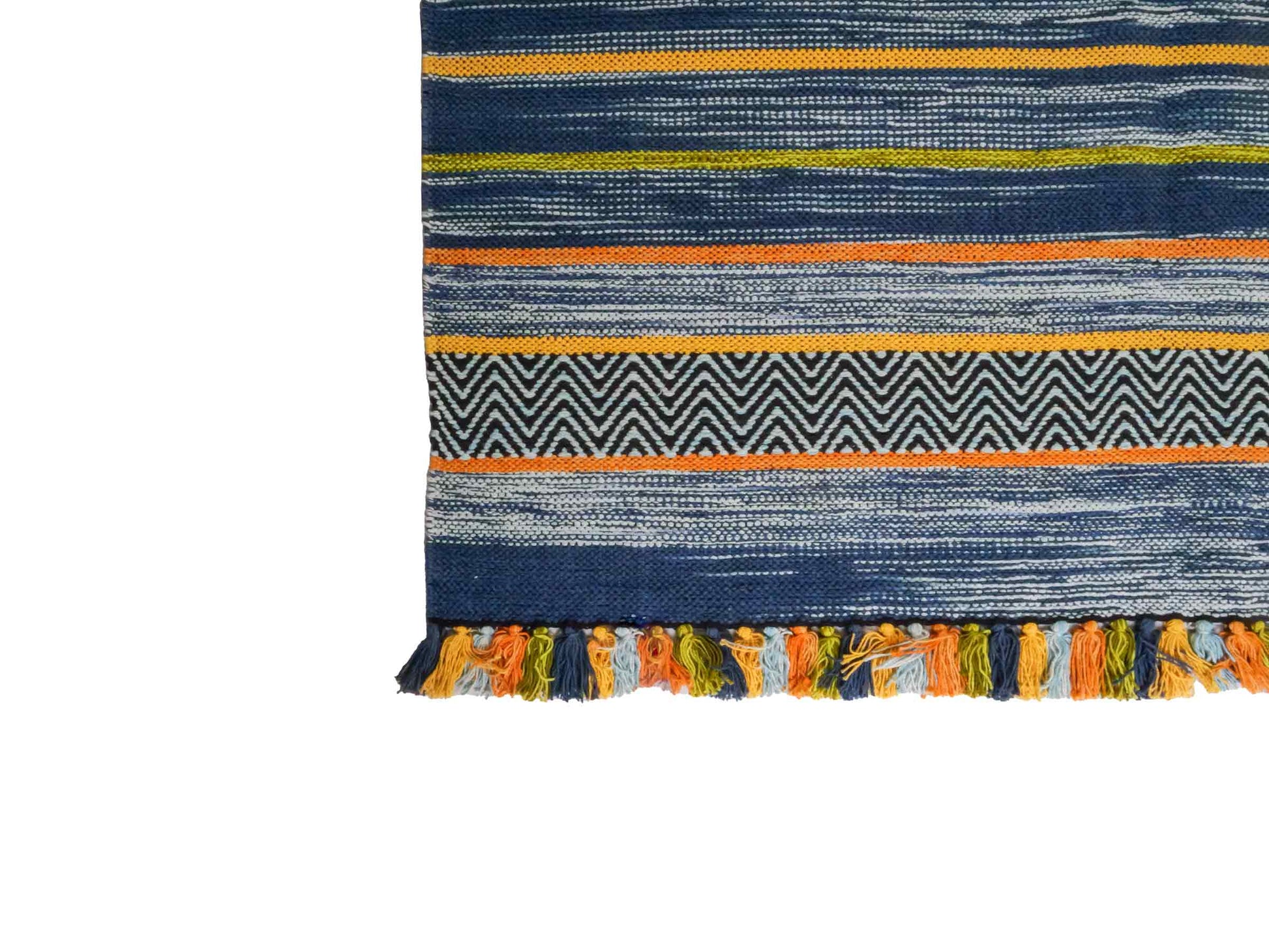 Handgewebter, moderner Indo Kelim Orientteppich von Khademi aus Baumwolle, blau, mehrfarbig. Geometrisches Design. Von Hand gewebt in Indien. Größe: 190x130cm. Teppichnummer: KB4-1675. Verkauf durch Jupiter Intl.