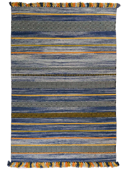 Handgewebter, moderner Indo Kelim Orientteppich von Khademi aus Baumwolle, blau, mehrfarbig. Geometrisches Design. Von Hand gewebt in Indien. Größe: 190x130cm. Teppichnummer: KB4-1676. Verkauf durch Jupiter Intl.