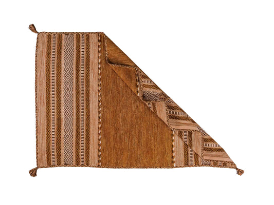 Handgewebter, moderner Indo Kelim Orientteppich von Khademi aus Baumwolle, braun. Geometrisches Design. Von Hand gewebt in Indien. Größe: 190x130cm. Teppichnummer: KB4-1670. Verkauf durch Jupiter Intl.